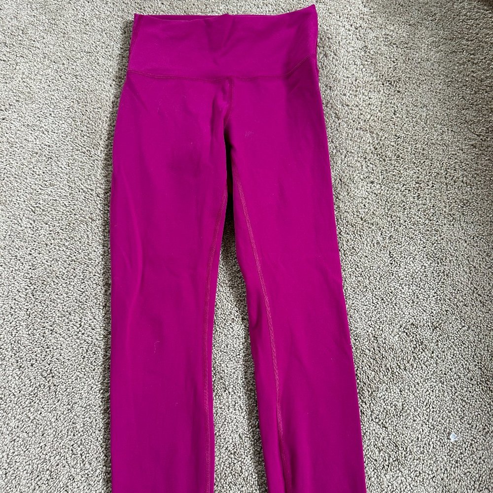 Lululemon magenta leggings